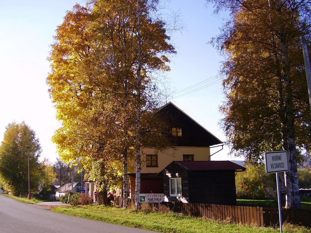 Penzion Bázum Horní Vltavice Exterior foto